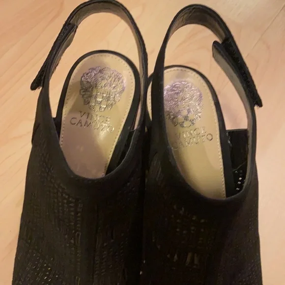 Vince Camuto Black VC-Keannie dress shoe bootie women’s 9.5 BRAND NEW - Picture 3 of 9